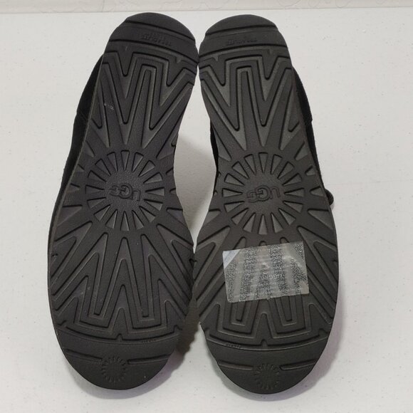 UGG Classic Femme Lace Black Winter Bootie Women's Size 8 NEW WITH BOX - Picture 6 of 16